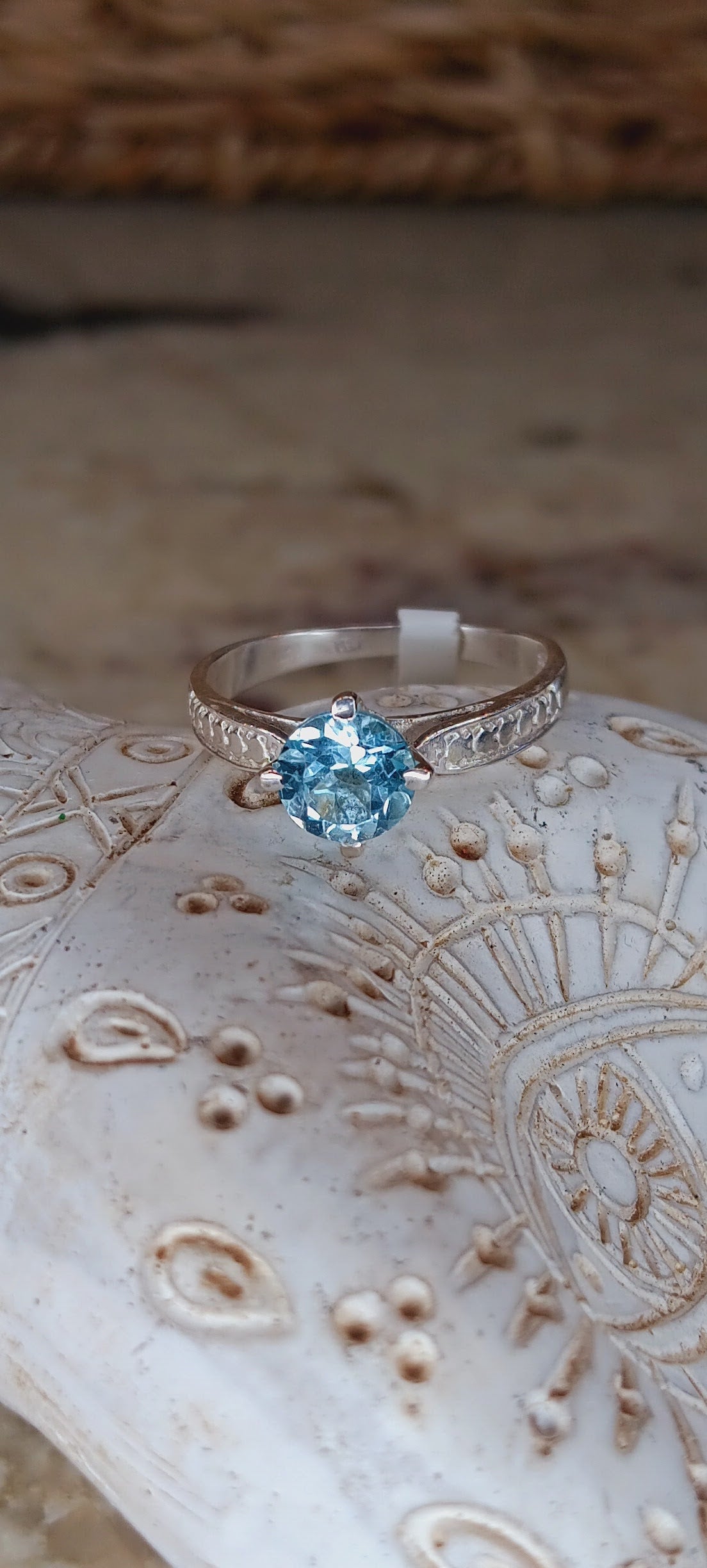 . 925 Sterling Silver Topaz Ring