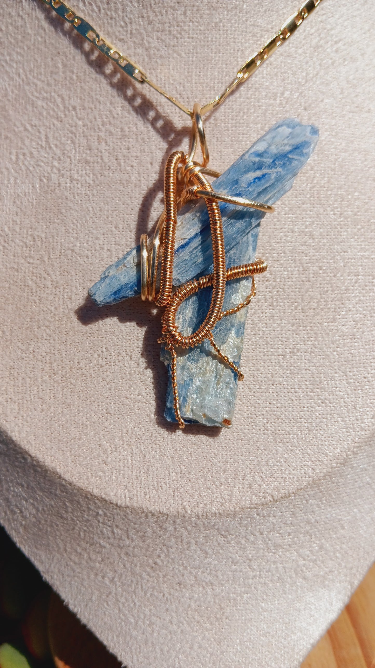 "Direction" Raw Blue Kyanite